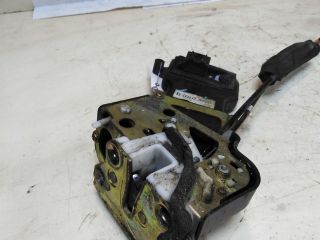 zamok-dveri-zadnii-pravyi-mazda-6-art-42787