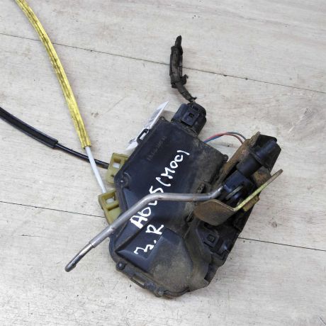 zamok-dveri-zadnii-pravyi-audi-a6-c5-do-rest-art-43059-big-0