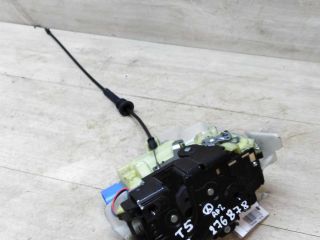 zamok-dveri-perednii-pravyi-volkswagen-transporter-t5-art-43281