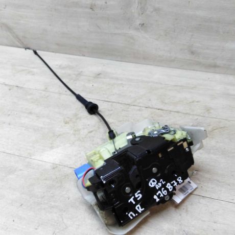 zamok-dveri-perednii-pravyi-volkswagen-transporter-t5-art-43281-big-0