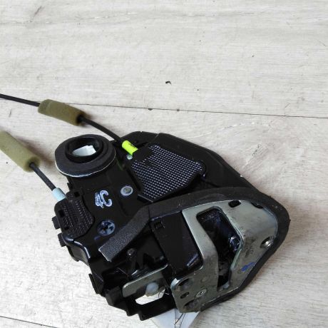 zamok-dveri-zadnii-pravyi-toyota-camry-v40-art-43346-big-2