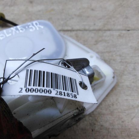 zamok-dveri-zadnii-pravyi-mazda-3-bl-xetcbek-art-43894-big-3