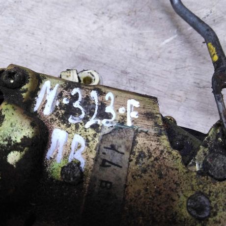 zamok-dveri-perednii-pravyi-mazda-323f-art-43971-big-3