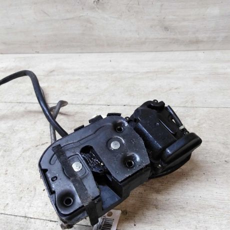 zamok-dveri-perednii-pravyi-mazda-323f-art-43971-big-0