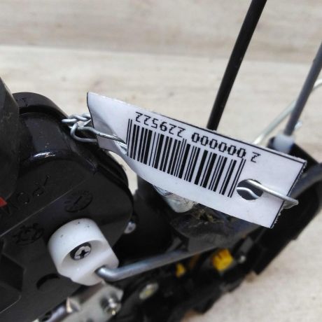 zamok-dveri-perednii-pravyi-kia-rio-ii-07gv-art-44623-big-1