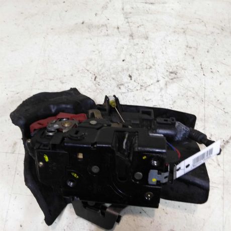 zamok-dveri-zadnii-levyi-audi-a4-b6-8e-art-45158-big-1