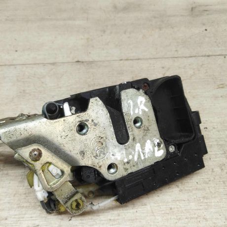 zamok-dveri-perednii-pravyi-chevrolet-lacetti-art-45541-big-1