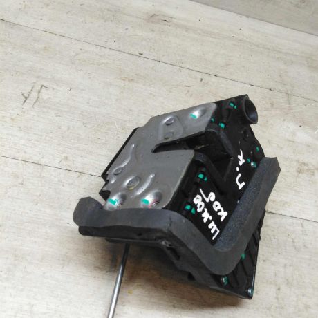 zamok-dveri-perednii-pravyi-chevrolet-cobalt-art-45586-big-0