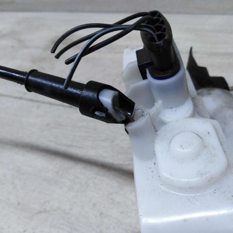 zamok-dveri-perednii-levyi-renault-megane-2-art-45650-big-5