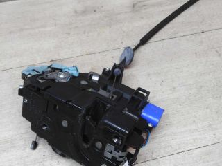 zamok-dveri-perednii-levyi-volkswagen-caddy-iii-ot-avto-s-pravym-rulem-art-46279