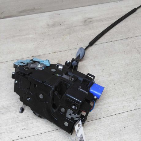 zamok-dveri-perednii-levyi-volkswagen-caddy-iii-ot-avto-s-pravym-rulem-art-46279-big-0