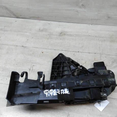 zamok-dveri-perednii-pravyi-ford-focus-2-do-rest-art-46319-big-3