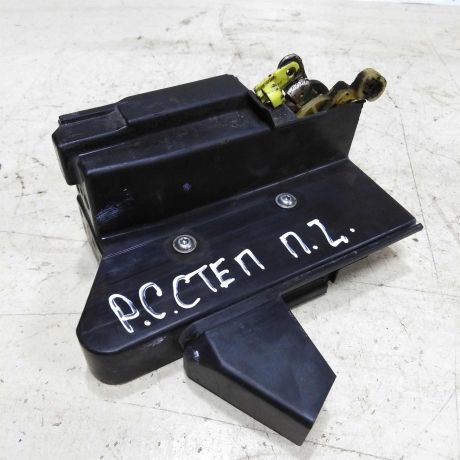 zamok-dveri-perednii-levyi-renault-sandero-ii-stepway-15gv-art-46810-big-0