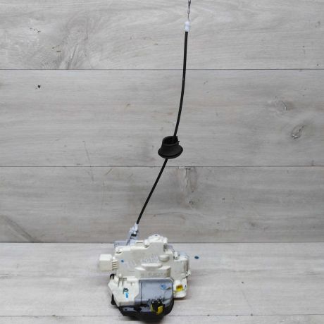 zamok-dveri-perednii-levyi-audi-a4-b7-8e-art-46987-big-0