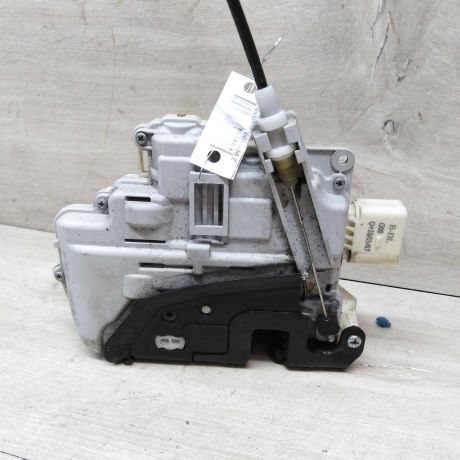 zamok-dveri-perednii-levyi-audi-a4-b7-8e-art-46987-big-2