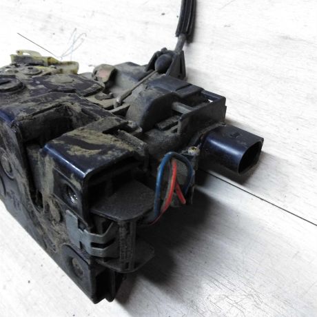 zamok-dveri-zadnii-levyi-skoda-octavia-tour-art-47173-big-2