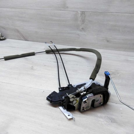 zamok-dveri-perednii-levyi-nissan-almera-iii-g15-art-47332-big-0