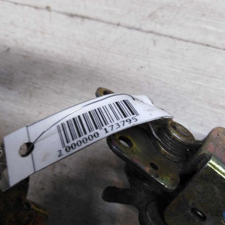 zamok-dveri-perednei-levoi-volkswagen-transporter-t4-art-47462-big-0