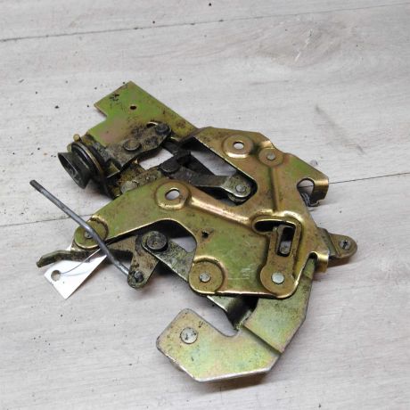 zamok-dveri-mexanizm-volkswagen-transporter-t4-art-47480-big-0