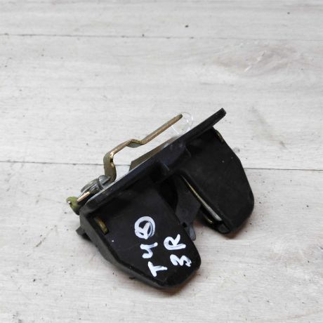 zamok-dveri-zadnei-pravoi-raspasnoi-volkswagen-transporter-t4-art-47604-big-0