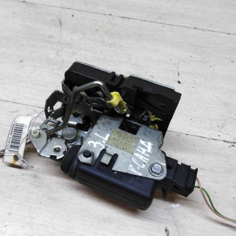 zamok-dveri-renault-sandero-i-zadnii-levyi-art-47631-big-2