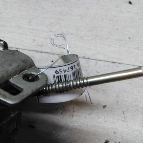 zamok-dveri-renault-sandero-i-zadnii-pravyi-art-47633-big-1