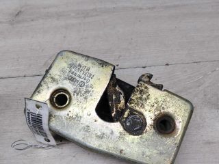 zamok-dveri-sdviznoi-volkswagen-transporter-t4-art-47666