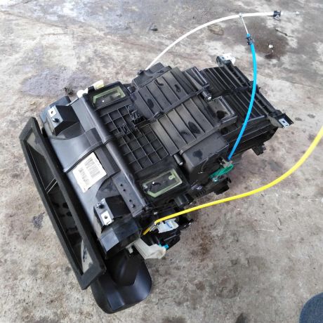 korpus-pecki-nissan-almera-iii-g15-art-47880-big-3