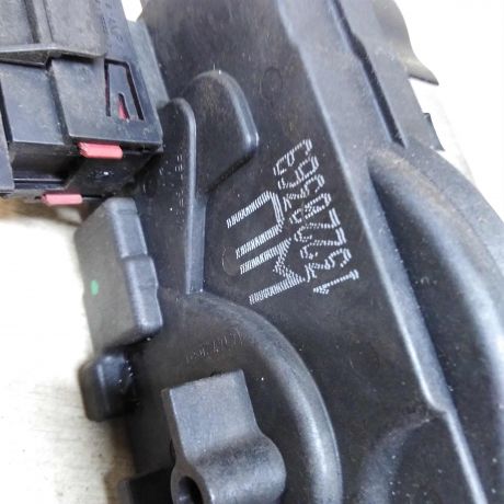 zamok-dveri-perednii-levyi-opel-astra-h-art-48268-big-1