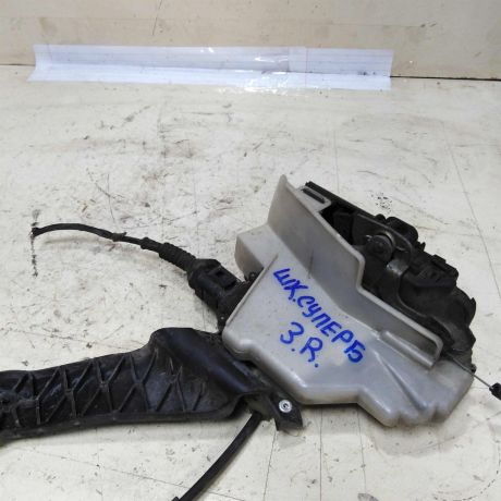 zamok-dveri-zadnii-pravyi-skoda-superb-i-rest-art-48821-big-2