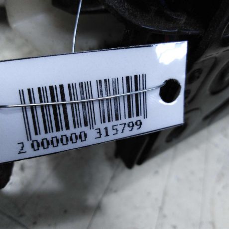 zamok-dveri-zadnii-pravyi-skoda-superb-i-rest-art-48821-big-3