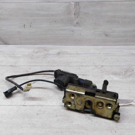 zamok-dveri-zadnei-levoi-chevrolet-niva-07gv-art-48853-big-0