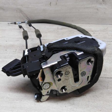 zamok-dveri-zadnii-pravyi-nissan-almera-iii-g15-art-48980-big-0