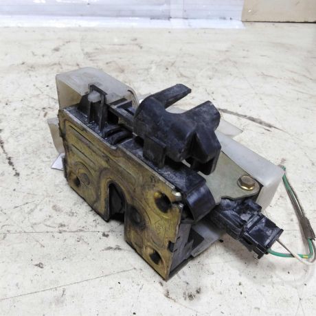 zamok-dveri-perednii-pravyi-renault-scenic-1-do-rest-art-49372-big-0