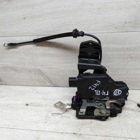 zamok-dveri-perednei-levoi-volkswagen-golf-4-art-49398-big-0