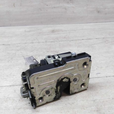 zamok-dveri-zadnii-pravyi-renault-logan-lada-largus-art-50258-big-0
