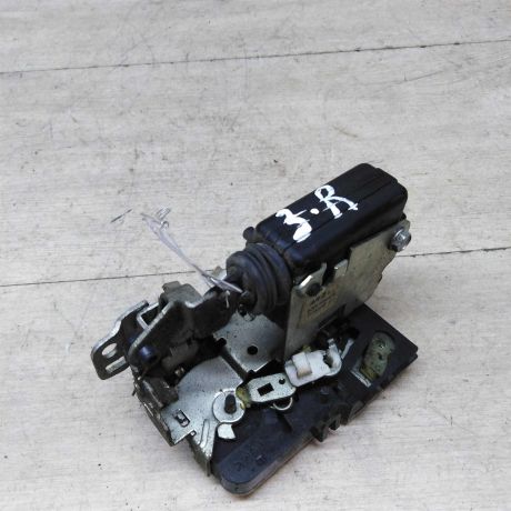 zamok-dveri-zadnii-pravyi-renault-logan-lada-largus-art-50258-big-1