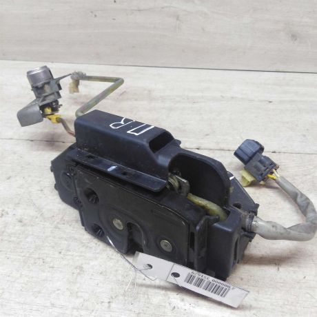 zamok-dveri-perednii-pravyi-hyundai-getz-art-50475-big-0