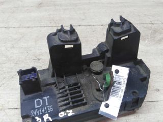 zamok-dveri-zadnii-pravyi-opel-zafira-a-art-50712