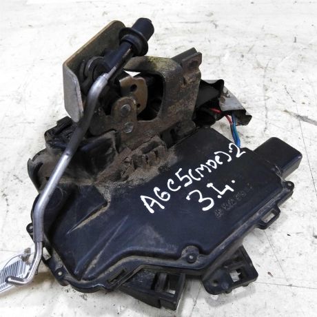 zamok-dveri-zadnii-levyi-audi-a6-c5-art-50803-big-0
