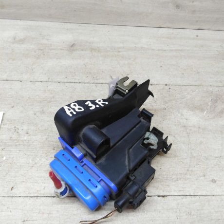 vakuumnoe-ustroistvo-sistemy-centralnogo-zamka-zamok-zadnii-pravyi-audi-a8-d2-97gv-art-50974-big-1