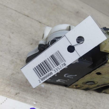 zamok-dveri-perednii-pravyi-peugeot-307-art-51098-big-1