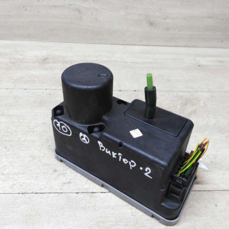 vakuumnoe-ustroistvo-sistemy-centralnogo-zamka-volkswagen-passat-b4-b3-art-51495-big-0