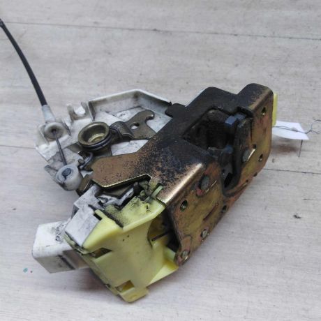 zamok-dveri-zadnii-pravyi-ford-focus-1-art-51525-big-3