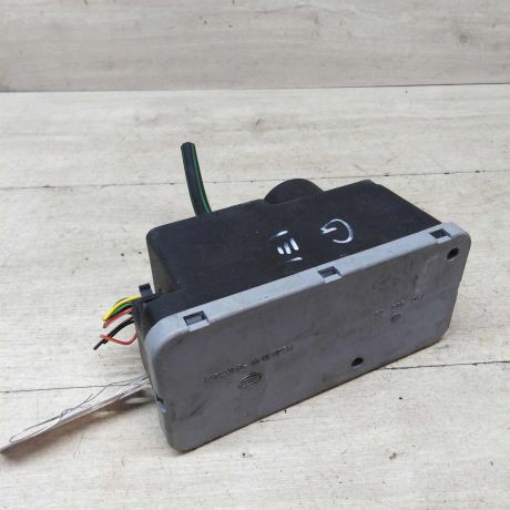 vakuumnoe-ustroistvo-sistemy-centralnogo-zamka-volkswagen-passat-b4-b3-nasos-vakuumnyi-kompressor-centralnogo-zamka-art-51579-big-2