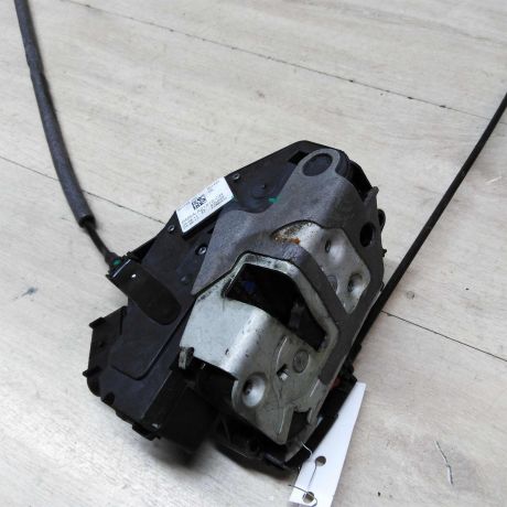 zamok-dveri-perednii-pravyi-ford-focus-3-art-52239-big-2