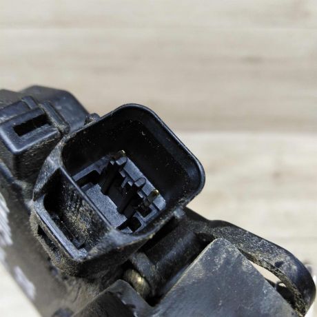 zamok-dveri-perednii-pravyi-mitsubishi-lancer-9-05gv-art-52305-big-3