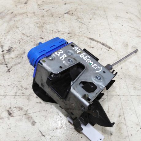 zamok-dveri-zadnii-pravyi-audi-a4-b5-art-52533-big-0