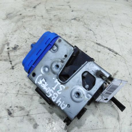 zamok-dveri-zadnii-levyi-audi-a4-b5-do-rest-art-52539-big-0