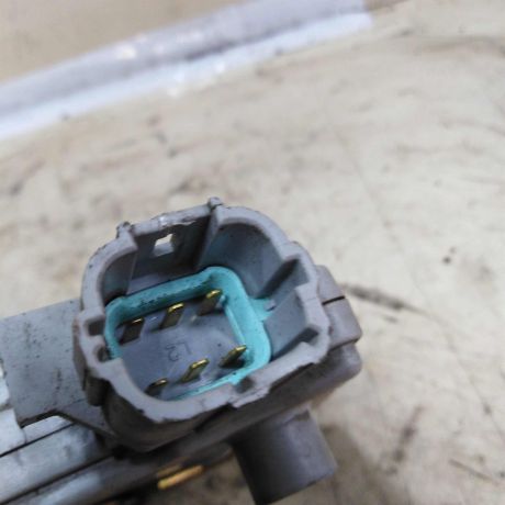 zamok-dveri-perednii-levyi-nissan-primera-p11-art-52790-big-3